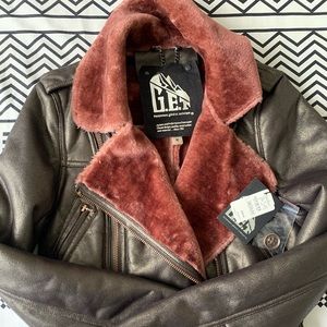 Beautiful jacket with pink fur, new with tag